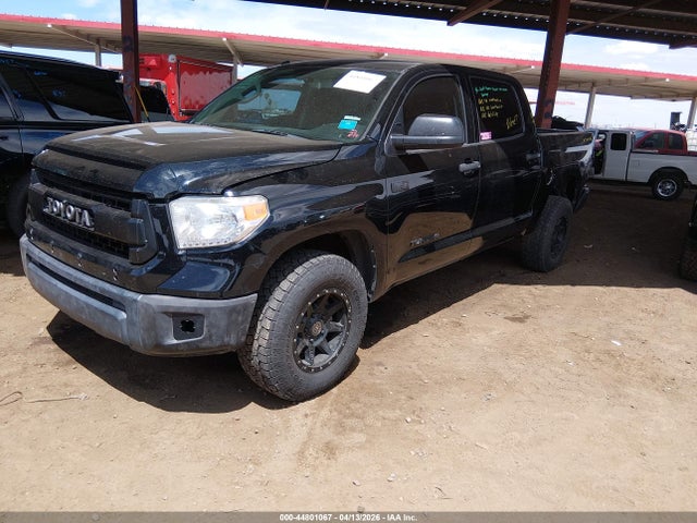 5TFDW5F11GX500215 Toyota Tundra Sr5 5.7l V8