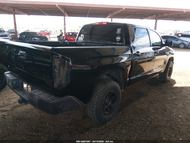 5TFDW5F11GX500215 Toyota Tundra Sr5 5.7l V8