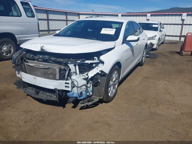 1G1ZD5ST7SF127417 Chevrolet Malibu Fwd 1lt