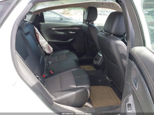 Chevrolet IMPALA 1LT 2017 2G1105S35H9158661 Image 8
