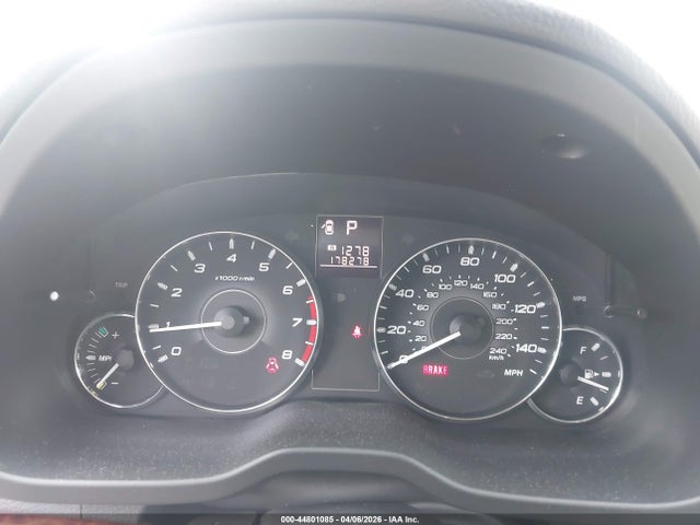 44801085 :رقم المزاد ، 4S4BRBLC2B3371030 vin ، 2011 Subaru Outback 2.5i Limited مزاد بيع