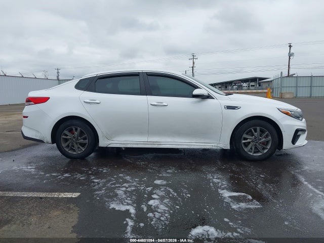 Продажа на аукционе авто 2019 Kia Optima Lx, vin: 5XXGT4L31KG372371, номер лота: 44801094