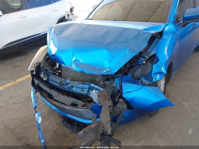 3MYDLBYV6JY319688 Toyota YARIS IA