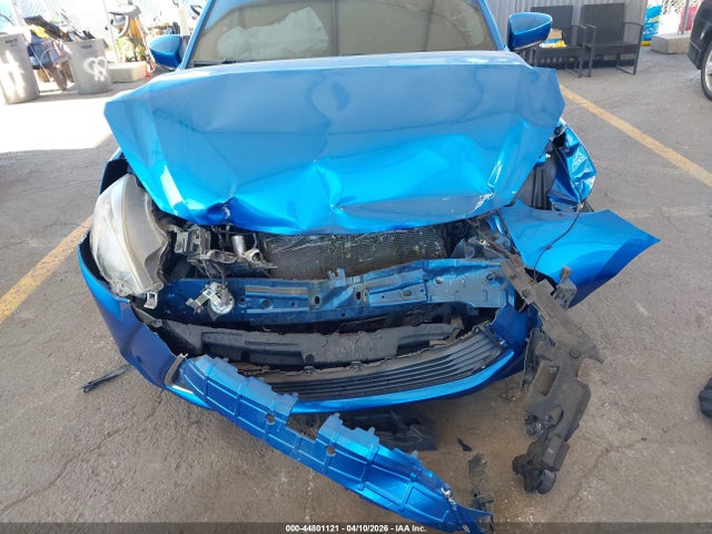 3MYDLBYV6JY319688 Toyota YARIS IA