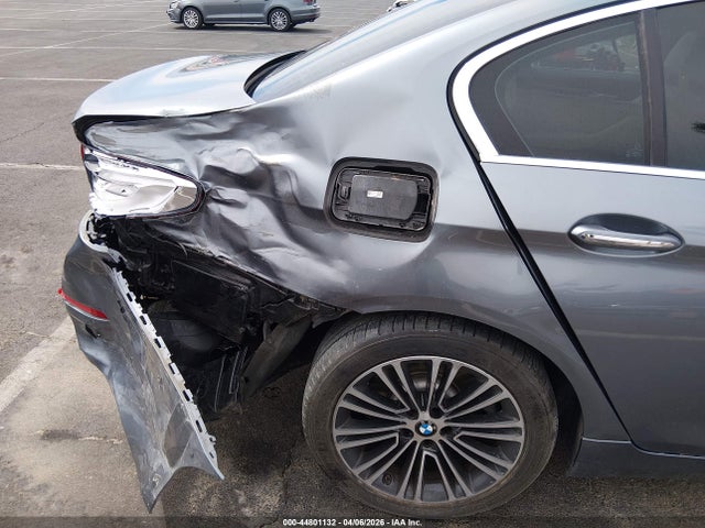 Продаж на аукціоні авто 2018 Bmw 530i, vin: WBAJA5C51JWA37417, номер лоту: 44801132