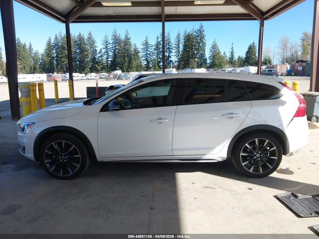 YV440MWK0H1026022 Volvo V60 Cross Country T5
