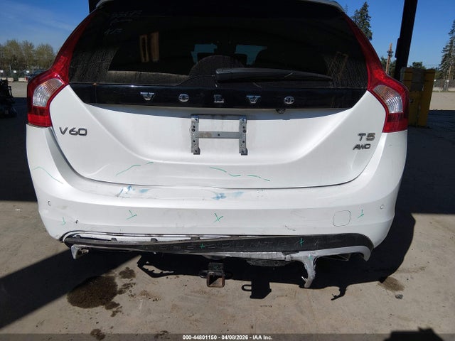 YV440MWK0H1026022 Volvo V60 Cross Country T5