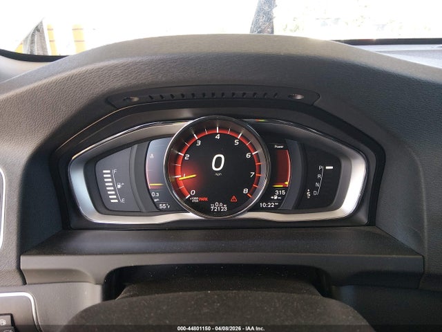 YV440MWK0H1026022 Volvo V60 Cross Country T5