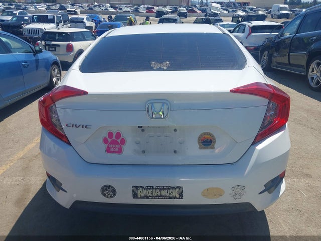 Honda Civic Lx 2018 2HGFC2F53JH553059 Image 17