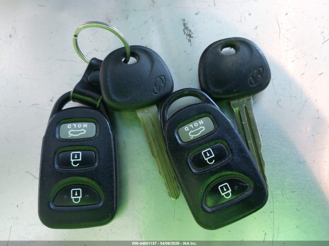 5NPDH4AE7EH535557 Hyundai ELANTRA SE