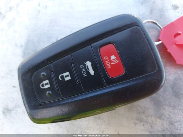 4T1BZ1HK1JU005871 Toyota Camry Xle V6