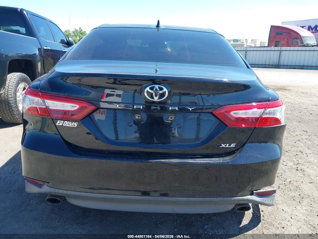 4T1BZ1HK1JU005871 Toyota Camry Xle V6