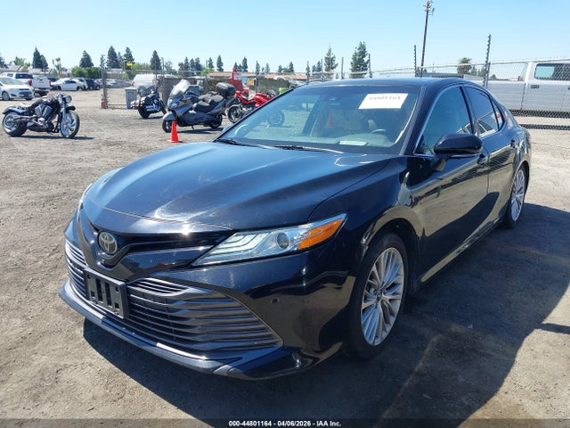 4T1BZ1HK1JU005871 Toyota Camry Xle V6