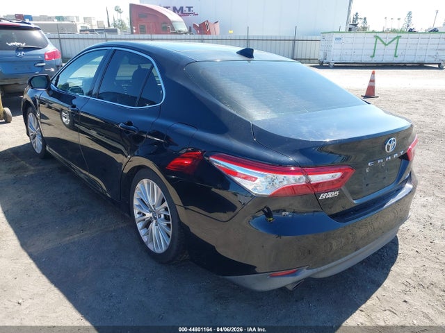 4T1BZ1HK1JU005871 Toyota Camry Xle V6