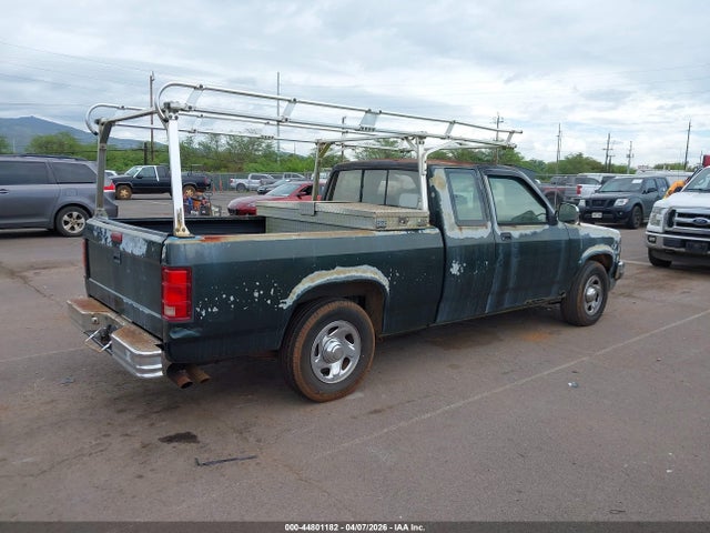 1996 Dodge Dakota მანქანა იყიდება აუქციონზე, vin: 1B7GL23Y0TS537947, აუქციონის ნომერი: 44801182