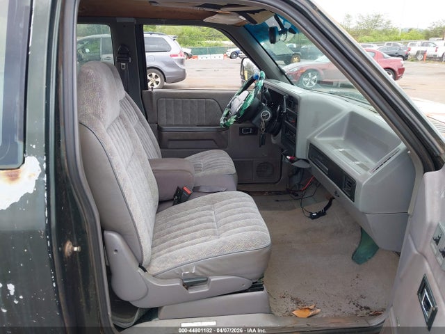 1996 Dodge Dakota მანქანა იყიდება აუქციონზე, vin: 1B7GL23Y0TS537947, აუქციონის ნომერი: 44801182