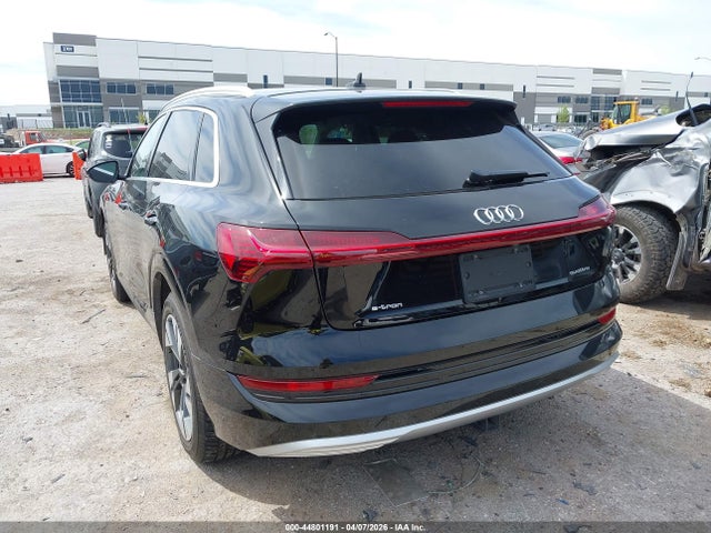 Aukcja sprzedaży 2021 Audi E-tron Premium Quattro, vin: WA1AAAGE4MB008356, numer aukcji: 44801191