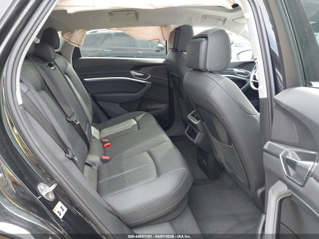 Aukcja sprzedaży 2021 Audi E-tron Premium Quattro, vin: WA1AAAGE4MB008356, numer aukcji: 44801191