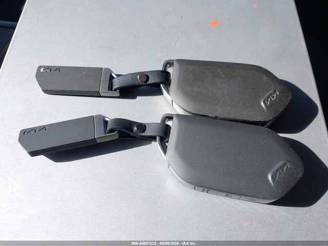 2025 Kia K4 Gt-line მანქანა იყიდება აუქციონზე, vin: 3KPFW4DE4SE181023, აუქციონის ნომერი: 44801233