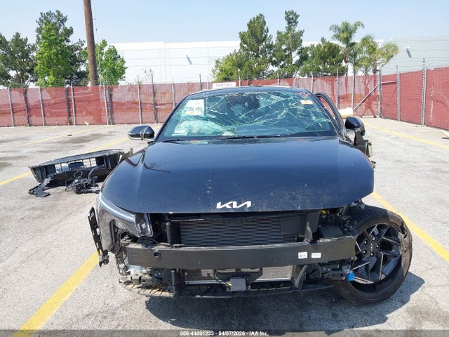 2025 Kia K4 Gt-line მანქანა იყიდება აუქციონზე, vin: 3KPFW4DE4SE181023, აუქციონის ნომერი: 44801233