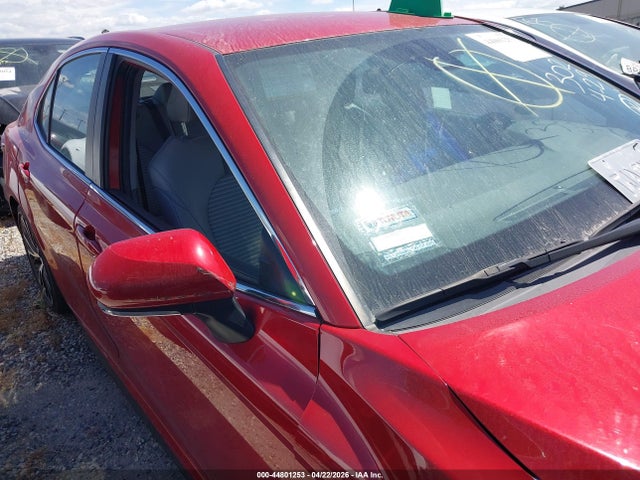 4T1B11HK5KU176289 Toyota CAMRY SE