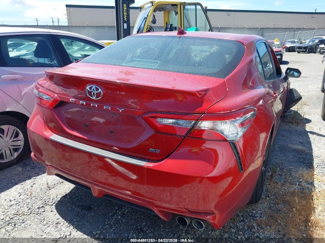 4T1B11HK5KU176289 Toyota CAMRY SE