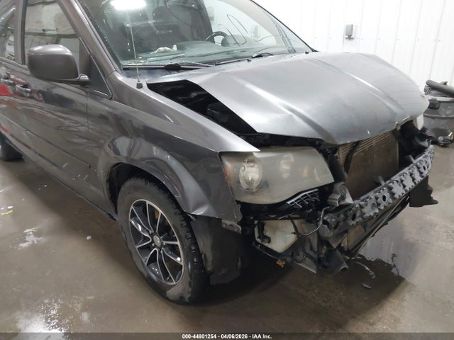 Продажа на аукционе авто 2017 Dodge Grand Caravan Gt, vin: 2C4RDGEG5HR799186, номер лота: 44801254