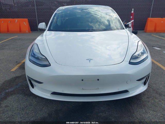 2020 Tesla Model 3 Standard Range Plus Rear-wheel Drive/standard Range Rear-wheel Drive მანქანა იყიდება აუქციონზე, vin: 5YJ3E1EA4LF614450, აუქციონის ნომერი: 44801257