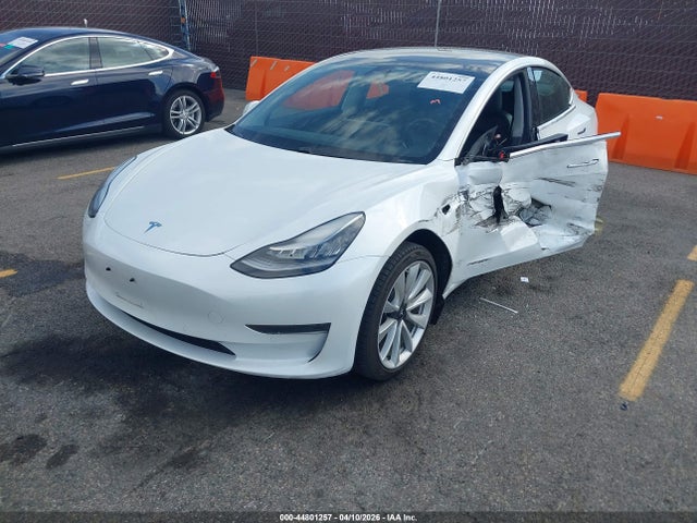 2020 Tesla Model 3 Standard Range Plus Rear-wheel Drive/standard Range Rear-wheel Drive მანქანა იყიდება აუქციონზე, vin: 5YJ3E1EA4LF614450, აუქციონის ნომერი: 44801257