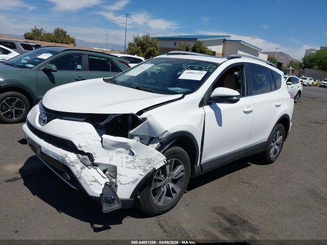 JTMWFREV2GJ066118 Toyota Rav4 Xle