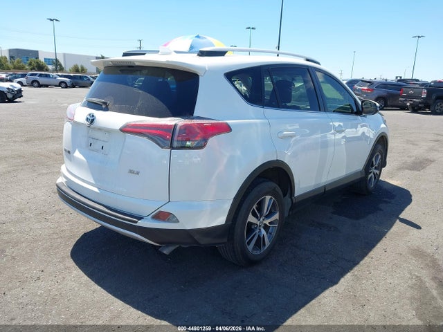 JTMWFREV2GJ066118 Toyota Rav4 Xle