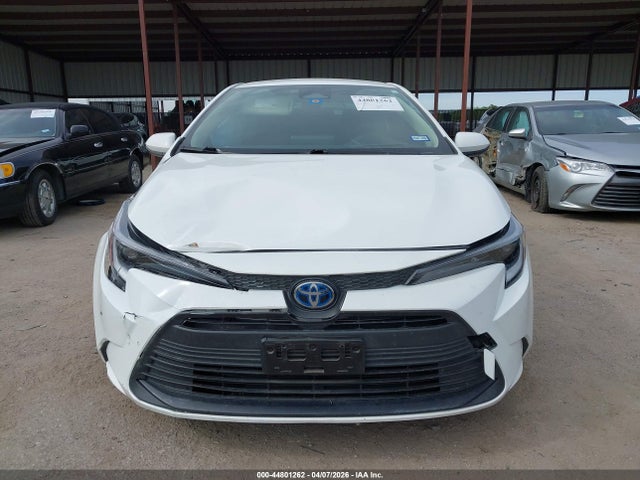 2024 Toyota Corolla Hybrid Le მანქანა იყიდება აუქციონზე, vin: JTDBCMFE5RJ016275, აუქციონის ნომერი: 44801262