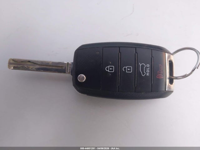 KIA Soul 2016 KNDJN2A28G7343299 Image 11