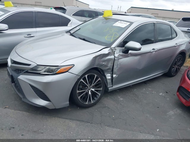 2018 TOYOTA CAMRY JTNB11HK5J3020225 Photo 1