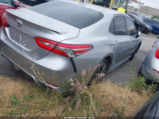2018 TOYOTA CAMRY JTNB11HK5J3020225 Photo 3