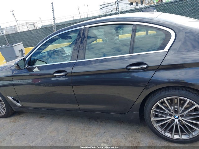 WBAJA7C58JWA73746 BMW 530i Xdrive