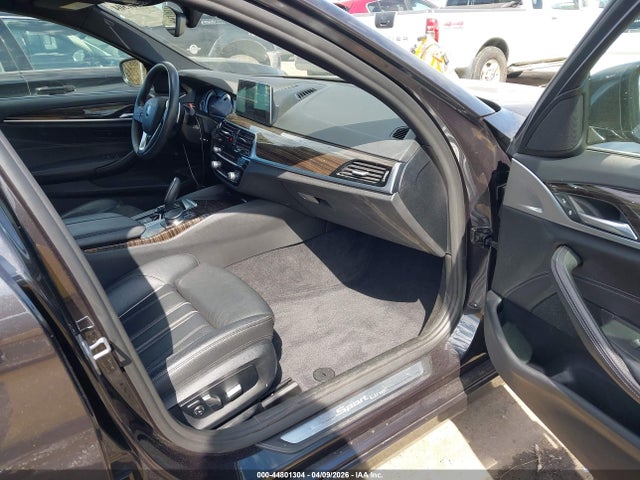 WBAJA7C58JWA73746 BMW 530i Xdrive