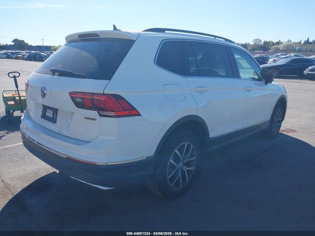 44801324 :رقم المزاد ، 3VV2B7AX9LM009662 vin ، 2020 Volkswagen Tiguan مزاد بيع