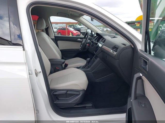 44801324 :رقم المزاد ، 3VV2B7AX9LM009662 vin ، 2020 Volkswagen Tiguan مزاد بيع