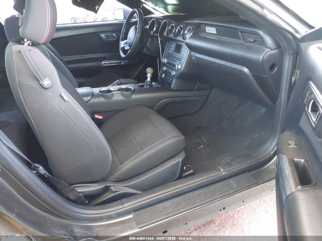 Ford Mustang V6 2016 1FA6P8AM5G5206715 Image 5