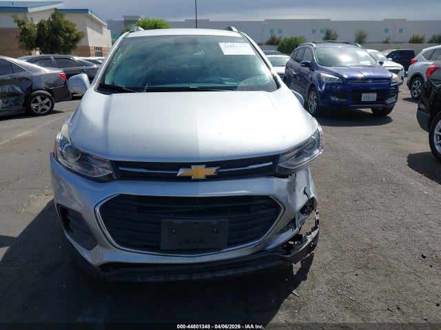 KL7CJPSB4MB324755 Chevrolet Trax Awd Lt