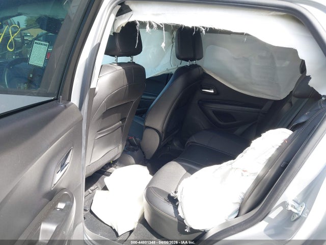 KL7CJPSB4MB324755 Chevrolet Trax Awd Lt