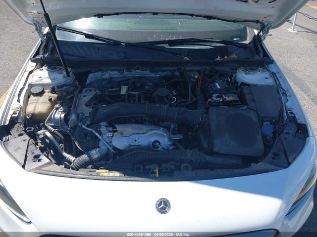 2019 Mercedes-benz A 220 მანქანა იყიდება აუქციონზე, vin: WDD3G4EB9KW025866, აუქციონის ნომერი: 44801368