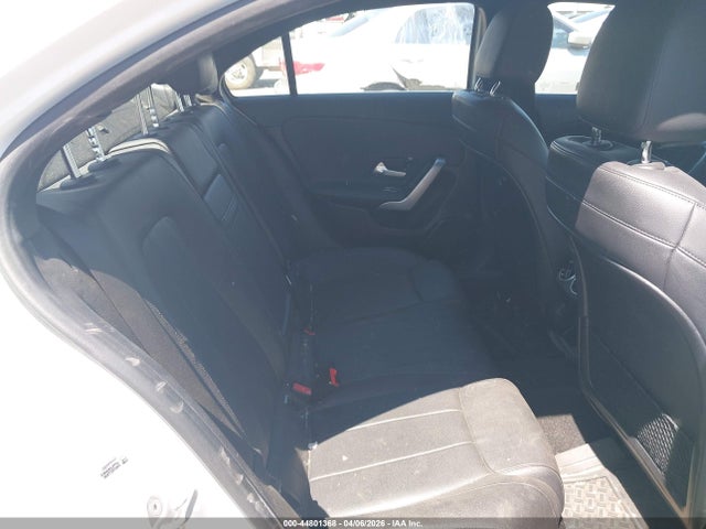 2019 Mercedes-benz A 220 მანქანა იყიდება აუქციონზე, vin: WDD3G4EB9KW025866, აუქციონის ნომერი: 44801368