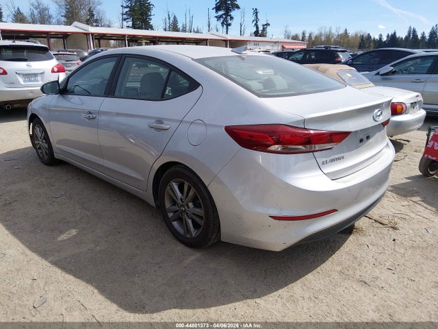 2017 HYUNDAI ELANTRA 5NPD84LFXHH056141 Photo 2