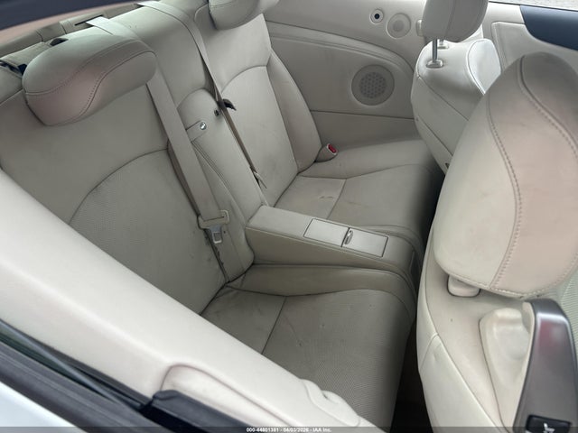44801381 :رقم المزاد ، JTHFF2C26B2519092 vin ، 2011 Lexus Is 250c مزاد بيع