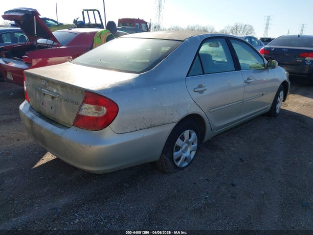44801386 :رقم المزاد ، 4T1BE32KX3U717007 vin ، 2003 Toyota Camry Le مزاد بيع