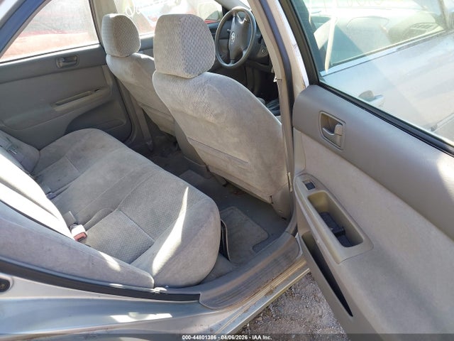 44801386 :رقم المزاد ، 4T1BE32KX3U717007 vin ، 2003 Toyota Camry Le مزاد بيع