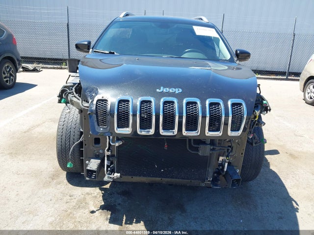 1C4PJLCS4GW208058 Jeep Cherokee Latitude
