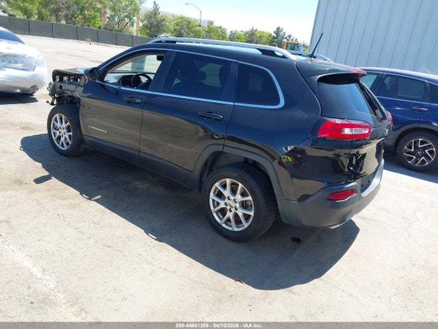 1C4PJLCS4GW208058 Jeep Cherokee Latitude